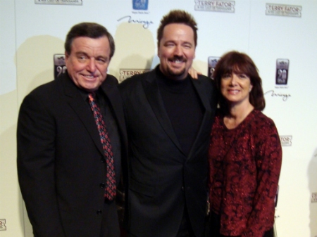 terry-fator-red-carpet-gala-premiere 060